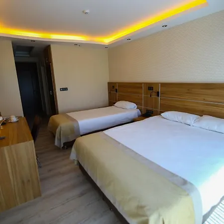 Volley Otel 3*
